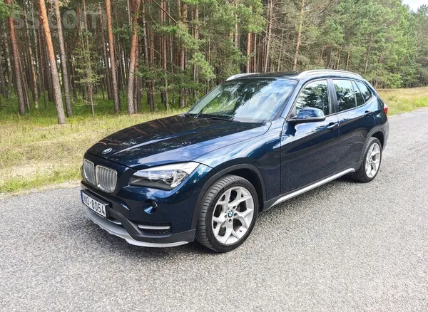 BMW X1 Sdrive16D задний привод, расход по городу 7л, п