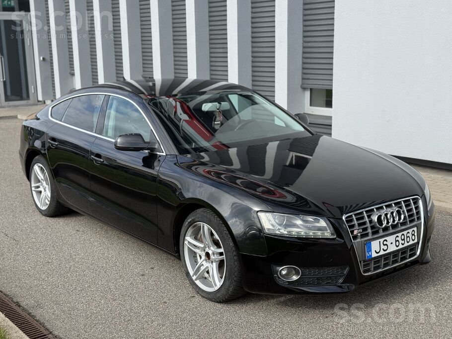 Audi Audi a5 quattro