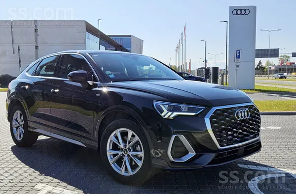 Audi Pārdodās Audi Q3 Sportback 2.0 Tdi 150 Stronic Sli