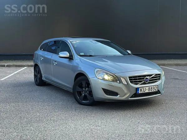 Volvo Laba tehniska stavokli, paterins 5-6l/100km loti e