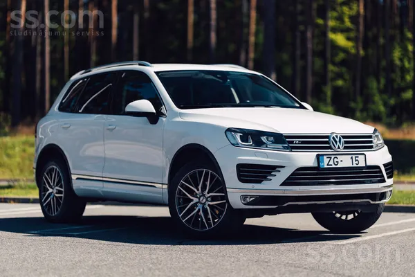 Volkswagen Touareg - 1