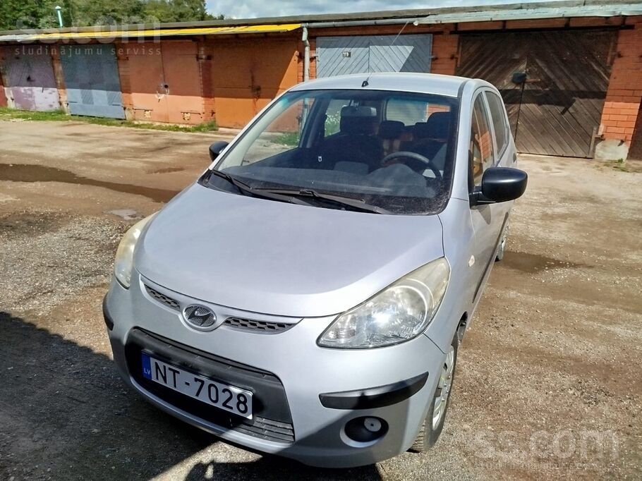 Īpasnieks pārdod Hyundai i10. Mašīna kopta un labā tehniskā stāvoklī ar TA l