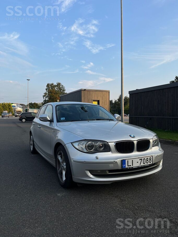 Pārdodu BMW 1.sērj. 105 kw. Laba stāvokli. Samainīta eļļa, nomainīti bremžu