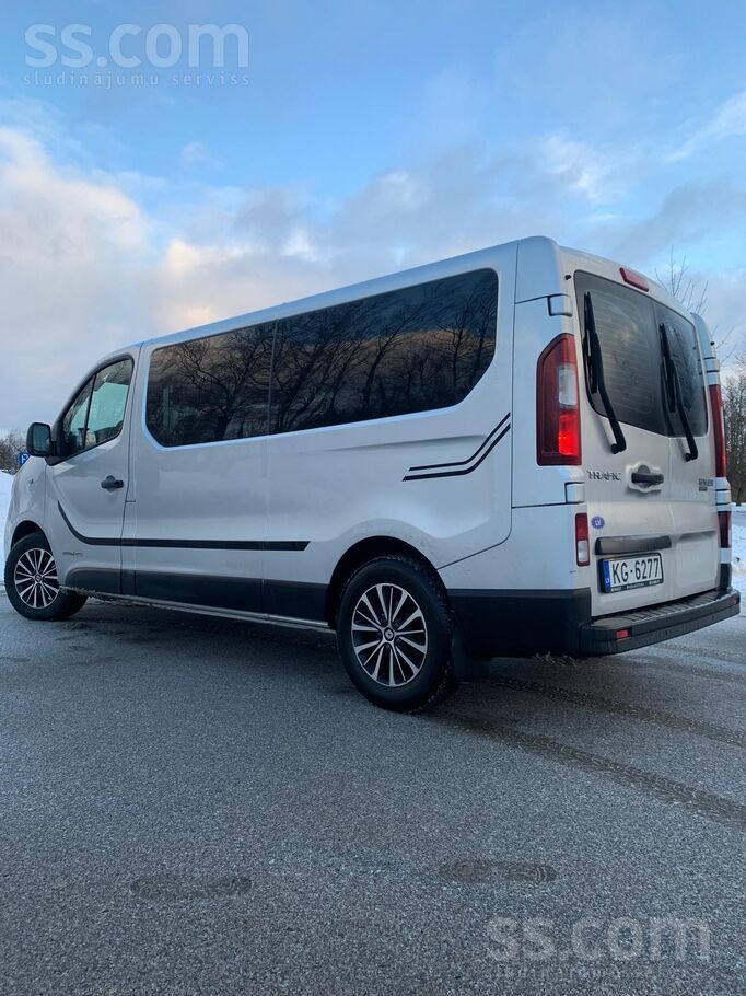 Renault Pārdodu uzticamu un ekonomisku Renault Trafic (201