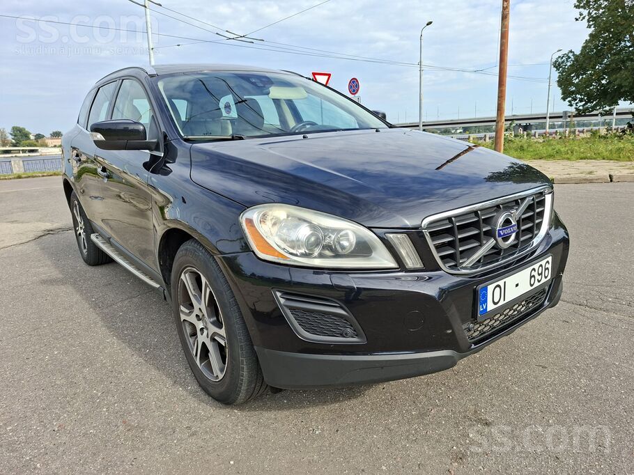 Xc-60 2.4 D5, 4X4, 120kw, Automāts. Jauna tehniskā apskate. Teicamā stavokli