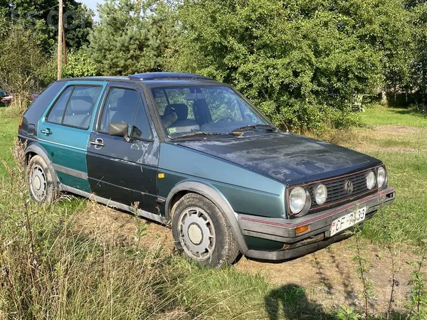 Pārdodu oriģinālu VW Golf 2 Gti 1985. gada. 
Auto ir rūcošs. Gandrīz pilnā