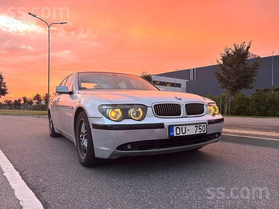 Pārdodu BMW 7. sērijas (E65) 2002. gada izlaiduma automašīnu. 245 kW, 333 ZS