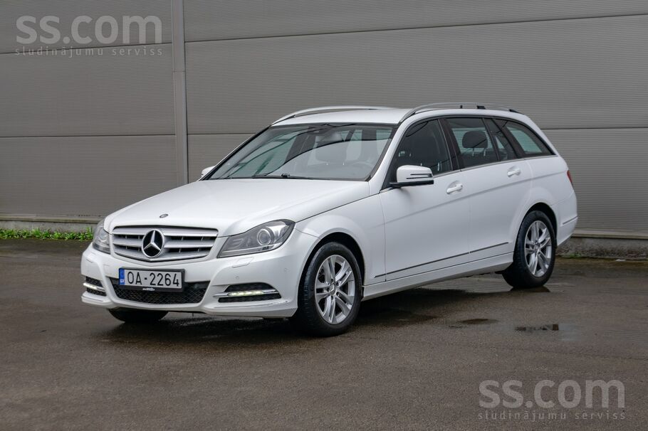 Mercedes-Benz C180 2.2 dīzelis, Automāts.
Auto labā tehniskā un vizuālā