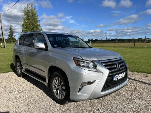 Lexus Pārdodu ļoti labā tehniskā un vizuālā stāvoklī eso