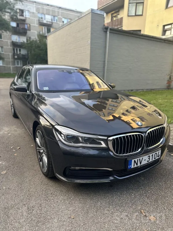 BMW X Drive. ļoti labā stāvoklī, oriģināls nobraukums
