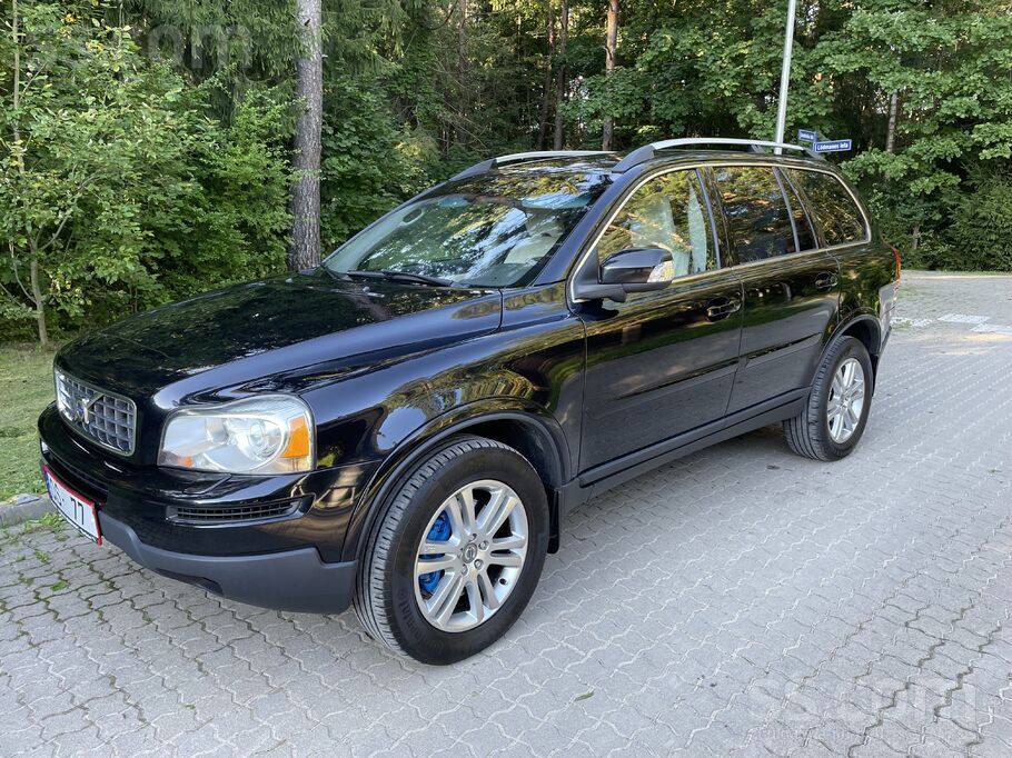 Volvo Ipašnieks pardod koptu Xc90 ziema nav izmantots. 