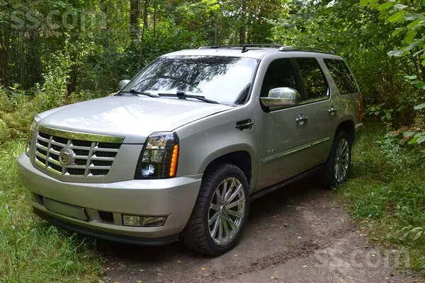 Pārdodu Cadillac Escalade no Amerikas. 
Īsts premium klases Suv – jaudīgs,
