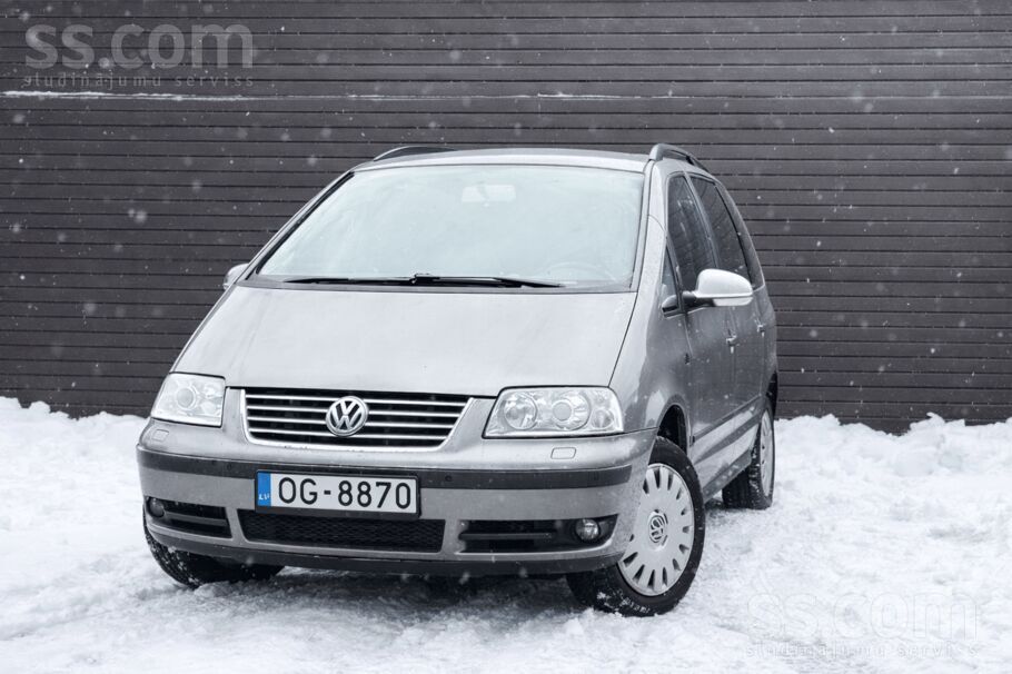 Volkswagen Volkswagen Sharan 2008. gada modelis ar 2.0 litru 