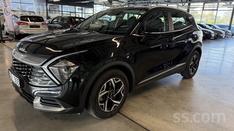 1.6 Benzīns (150zs), Automāts.
Vidējais degvielas patēriņš 6, 4L/100Km.