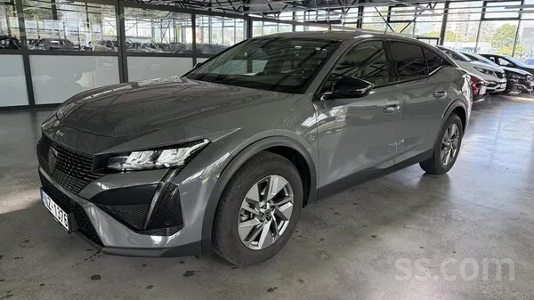 Peugeot 1.2 Benzīns (130zs) Automāts, Allure. 