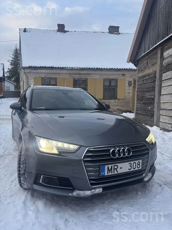 Audi Pārdodu Audi A4, 2.0D 110kw. Ar bagātīgu komplektā