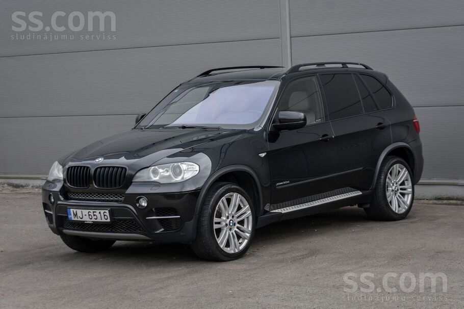 BMW X5 3.0 dīzelis, Automāts.
Bmw X5 xDrive30d facelift ir jaudīgs un ko