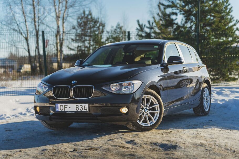 BMW BMW 116 ar 1.6 litru benzīndzinēju un manuālo tran