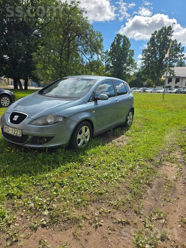 Tiek pārdots auto uz jaukšanu. Auto labā stāvoklī.