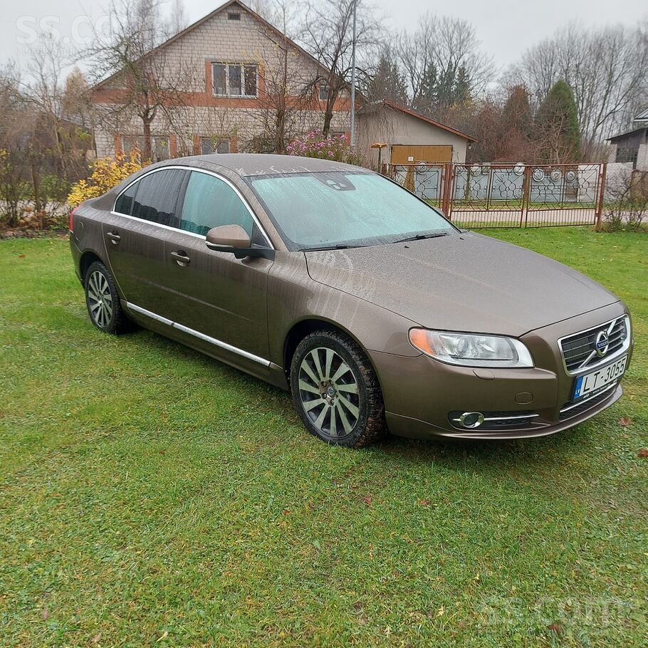 Volvo Pārdodu Volvo S80, 2.0D, D4(5-Cilindru)2013. gads,