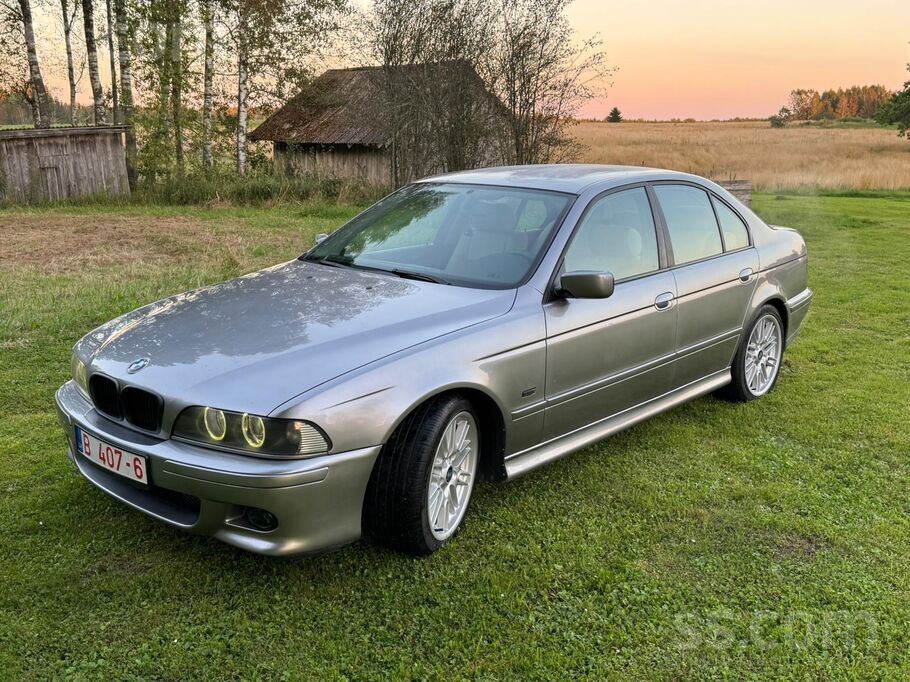 BMW 528
Auto ievests
4 gadi atpakal pilnībā restaurēts
Pasblokejusais blo