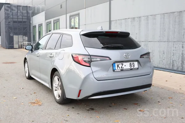 Toyota Corolla Touring Sports A/t. 2019. gada. 1.2l benzīns, 85 Kw (116 Hp).