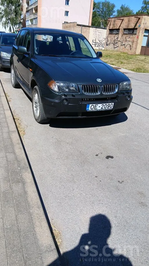 BMW Pārdodu BMW X-3.