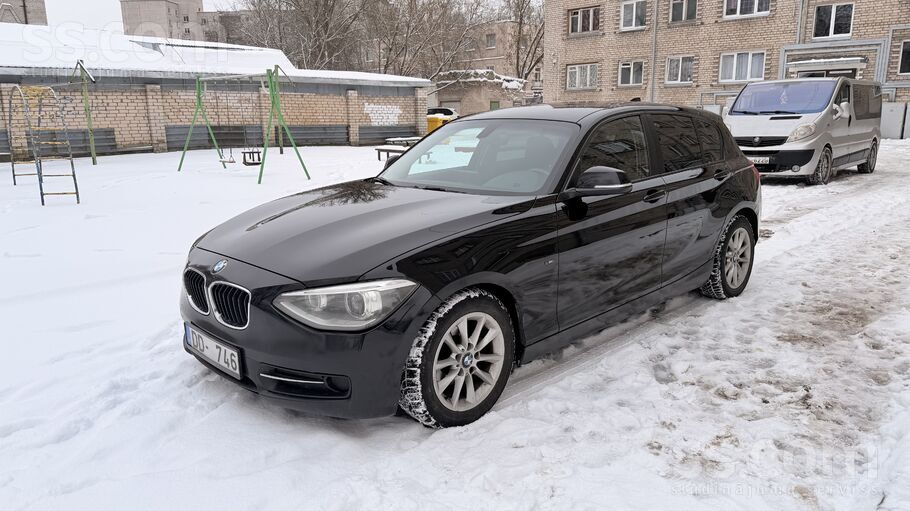 BMW Pārdots BMW F20 116i Sport Line Benzīns, Sporta sē