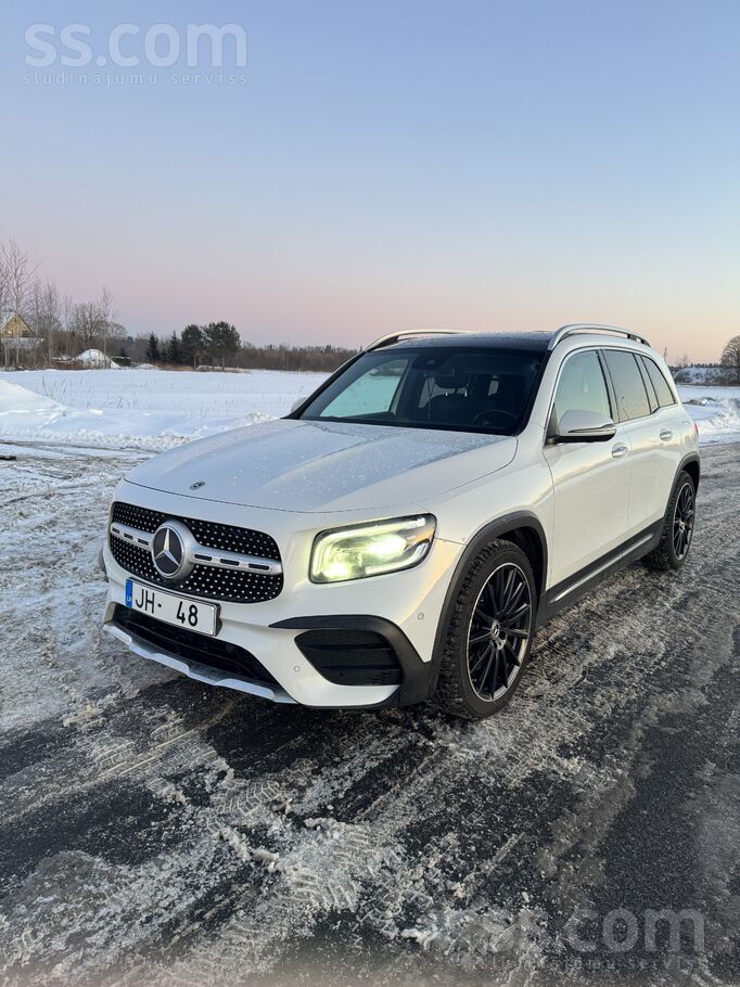 Mercedes Pārdodu Mercedes-Benz Glb220 4matic Amg. 