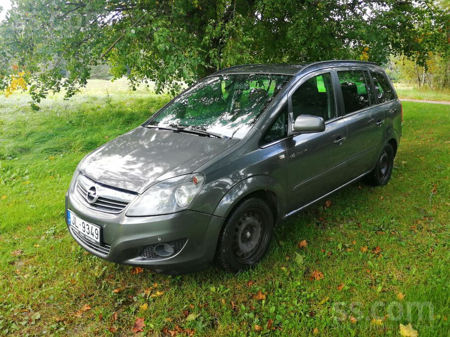 Opel Mašīna labā tehniskā stāvoklī. 1, 7 Tdi, 81kw, 6-ā