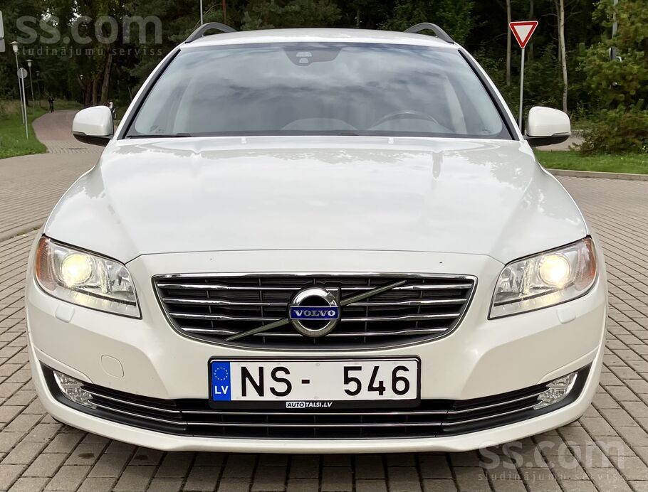 Volvo Pārdodu Volvo V70, 2013. gada. 