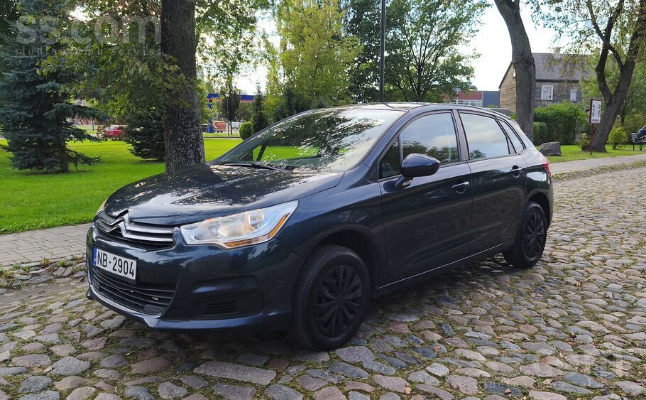 1.6 dīzelis 68 kw, manuāls, 
ļoti laba tehniskā un vizuālā stavoklī. 
ļoti