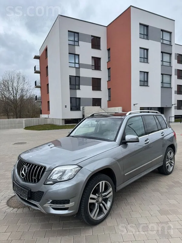 Mercedes-Benz Glk350 , 225kw. , 2014.g. 
Auto ir labā stāvoklī. 
Mašīnai i