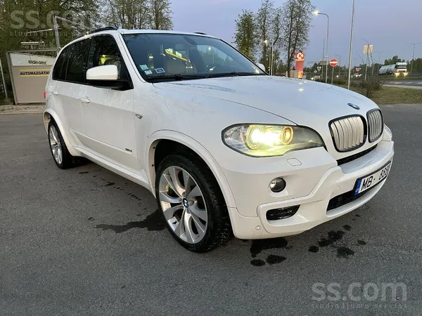 BMW Авто из Франции, обслуживалась там на диллере Бмв,