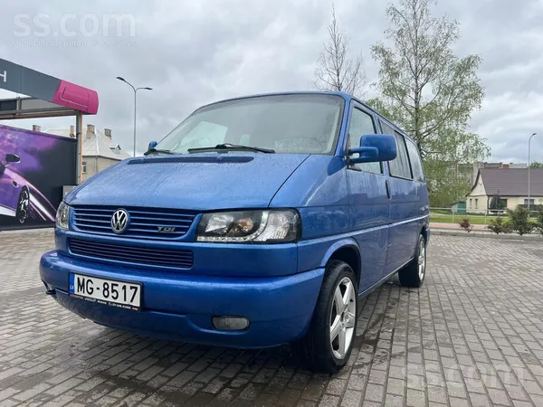 Volkswagen VW Multivan, 2.5 Tdi 75kw ar mehānisko ātrumkārbu.