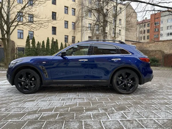 Infiniti Pārdodu Infiniti Qx70S Design, 3.0 D, automāts, iz