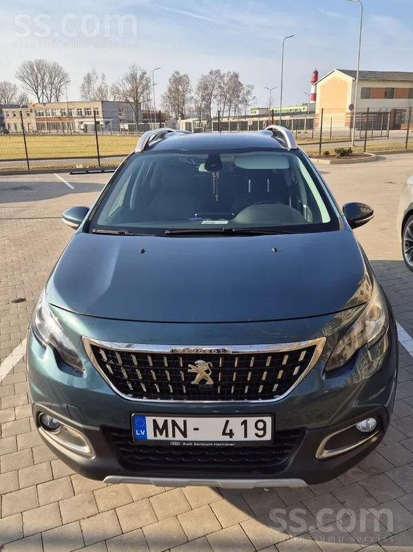 Peugeot Sakarā ar jauna auto iegādi tiek piedāvāts uzticam