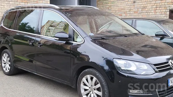 Volkswagen Надежный, комфортный семейный автомобиль. В машине
