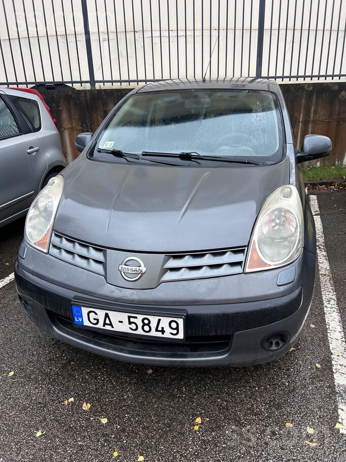 Mašīna labā tehniskā stāvoklī. Oriģināls nobraukums. Nodokļi ir samaksāti.