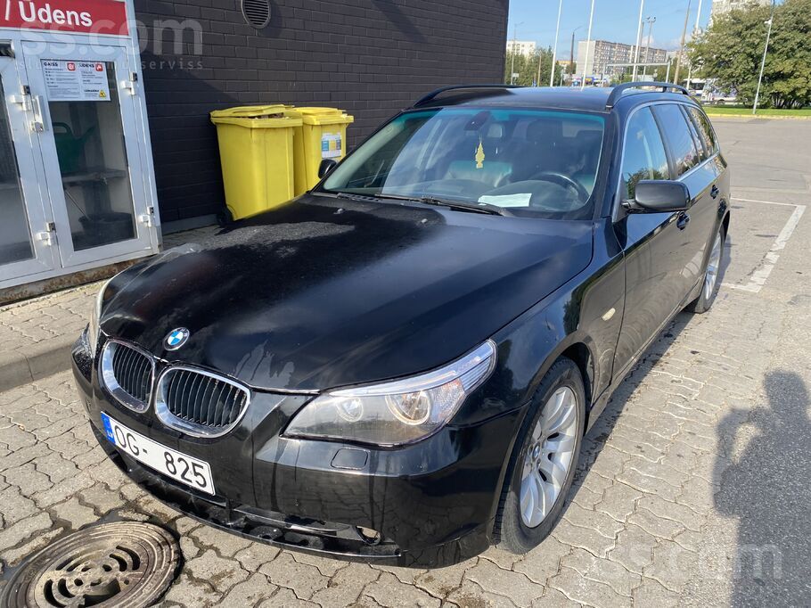 315000km originals nobraukums ir servisa gramatina, tikko ievests no somijas