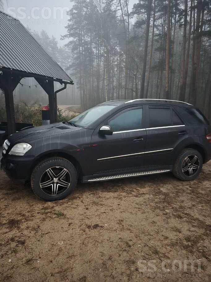 Mercedes Tirgojas Ml280 140Kw bez pneimo piekares. Nesen ve