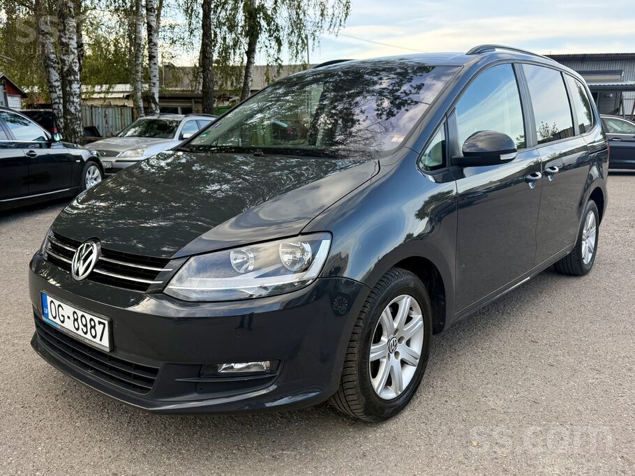 Volkswagen Sharan 2.0 Tdi 103 kW (140 Zs)
Только из Германии. 
Возможен об