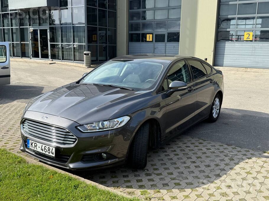 Pārdod 2017. gada Ford Mondeo teicamā tehniskā un vizuālā stāvoklī. Tehniskā