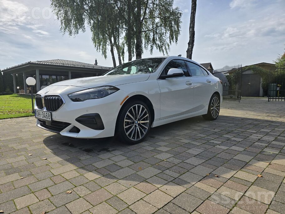 BMW 2 Grand Coupe 228i Twinpower Turbo-быстрый и мощный автомобиль со средни