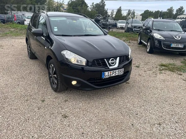 Nissan Lizings. Maina. Tikko no vacijas. Bez rusas pazime