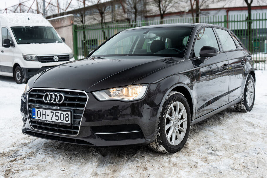Audi Pārdod Audi A3 sportback, 1.6 Dīzelis (81 kW / 110