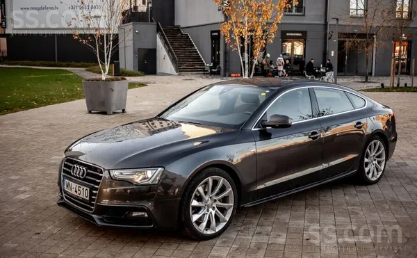 Audi Neto 10700 Eur - Audi A5 Sporback S-Line Quattro 1