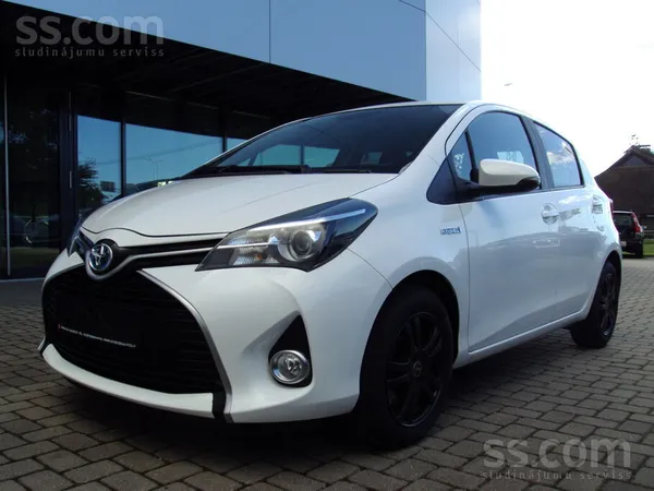 Toyota Toyota Yaris Hybrid