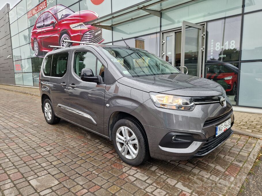 Proace City Verso 1.5L (131 hp) M/t Shuttle
Toyota Relax garantija 10 ga