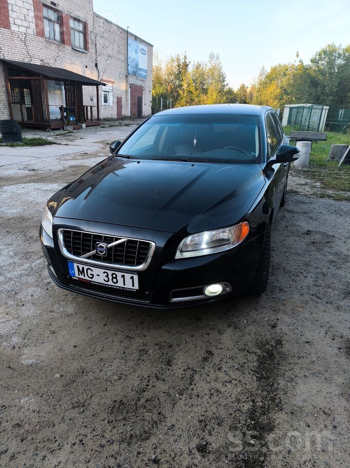 Volvo Авто в порядке, без ошибок, всё работает, кондицио